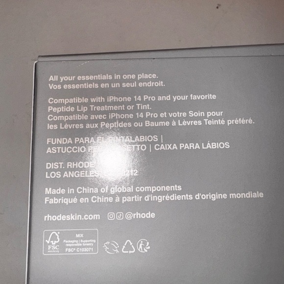 RHODE Lip Case in Silver- BRAND NEW - Picture 3 of 5